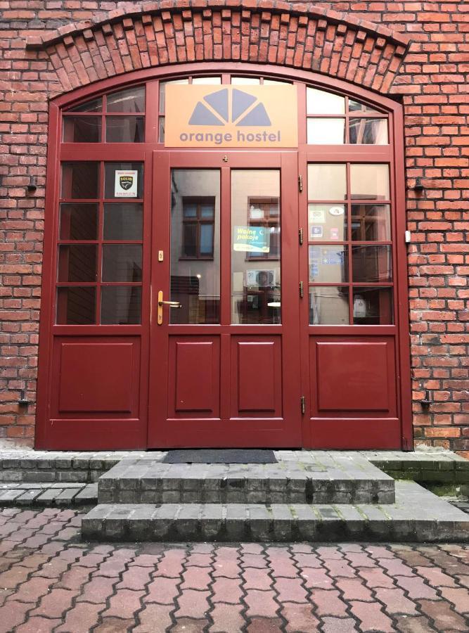 Orange Hostel *